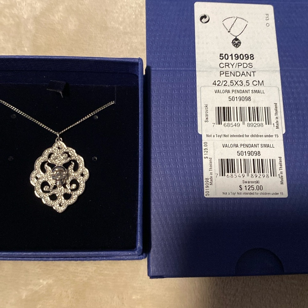 Swarovski Valora Pendant